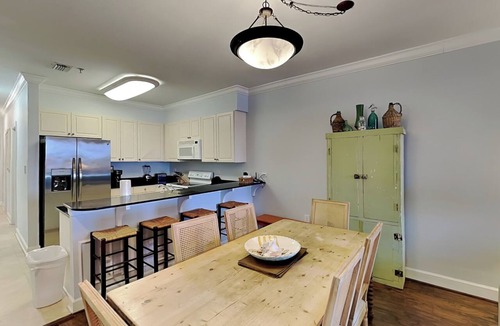 Seacrest Beach Condo | Village Of South Walton #403E | Near Beach + Amenities