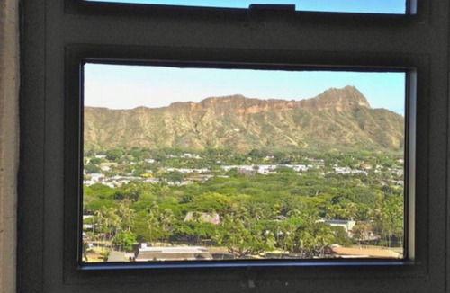 Waikiki Condo | Waikiki Banyan 1BR Corner Unit, Gorgeous Mountain/DiamondHead view, free parking