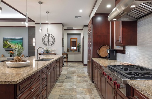Kamuela Villa | Waiulaula Villa 322-Beautiful 3bd home w/Private Pool/Hot Tub, sleeps 7!