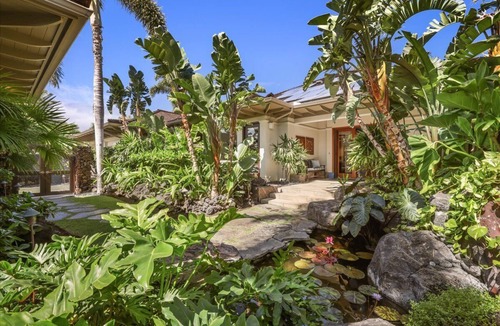Kaupulehu House | Waiulu Estate 152B – Ocean View & Fully Renovated | Onsite Staff & Daily Housekeeping