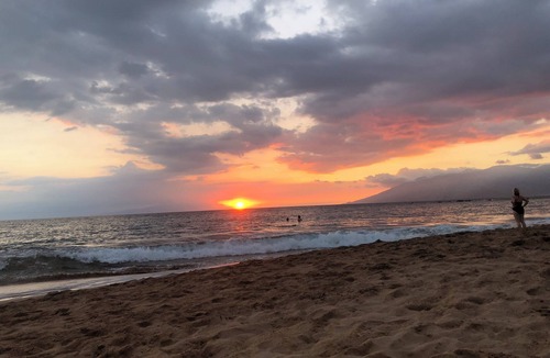 Kahului House | World Famous Big Wave Camper
