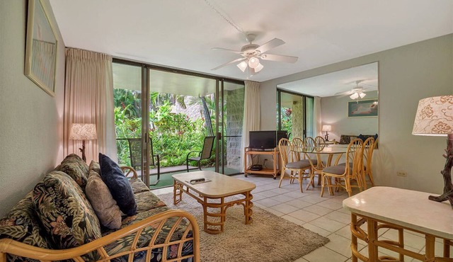 1 Bedroom Beachfront Condo - Paki Maui 118