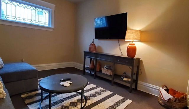 1 Bedroom Charmer in Tree-lined Historic Westmont! in Johnstown