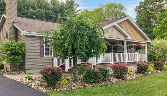 15% off Spring Special - Wifi - Family and Pet Friendly - One Level