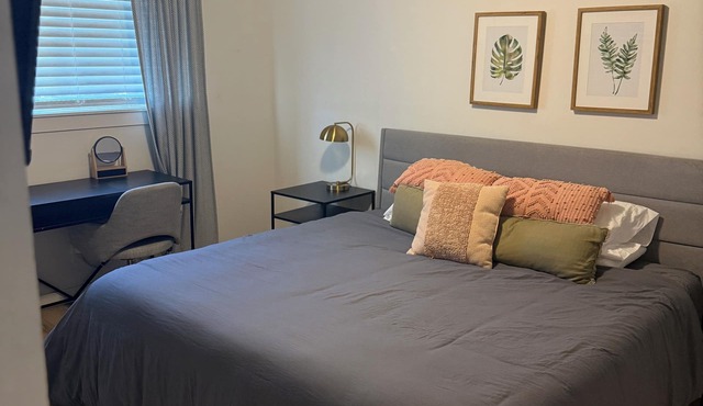 2-bedroom apartment in peaceful Salt Lake City with AC