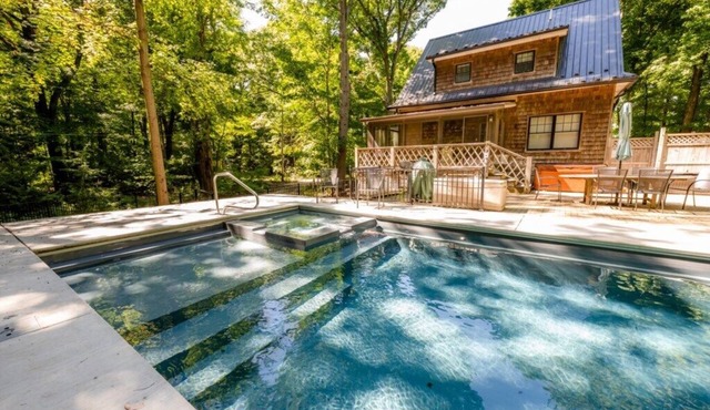 (2027 OPEN!) Lake View Home with Private Pool and Hot Tub! in Harbert