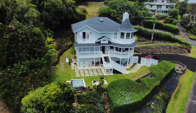 2600ft Luxury Paradise: Hot Tub & Maunakea Views