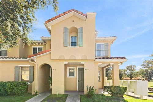 3 Bd 25 Ba Crestwynd Bay 7614 Li in Orlando