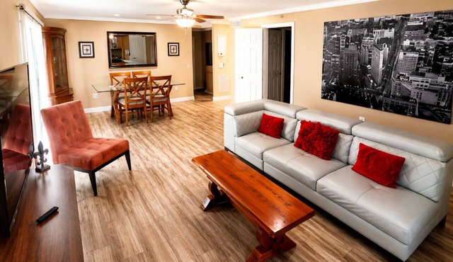 3BR/2BA Lake Mariam Home Near LEGOLAND with Kitchen & Laundry 1724 in Winter Haven