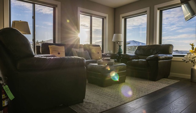 730 Alice Loop: 3 BR, 2 BA Duplex in Sitka, Sleeps 6 in Sitka