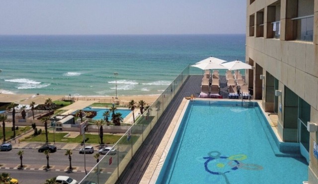 907GO to Bat Yam balcony,sea ​view.Free parking in kaiser
