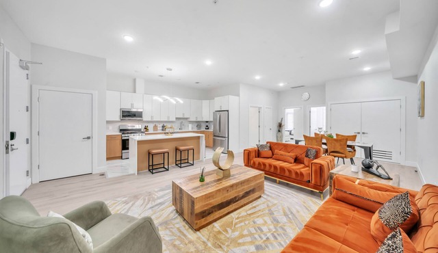 A luxury 2BR aprtments near MetLife stadium and NYC