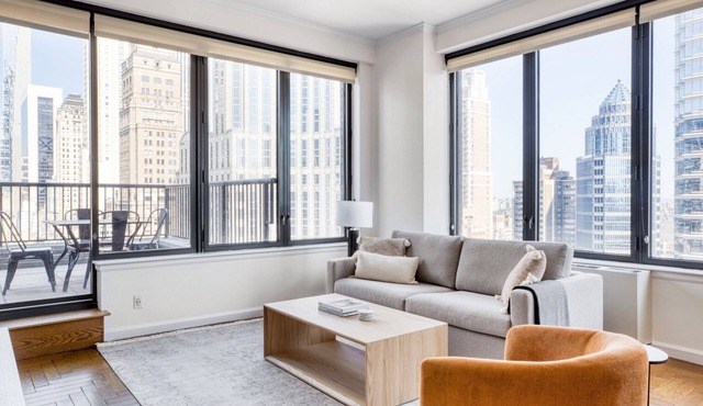 Airy Midtown East 3BR w/Elevator & Gym, nr Bloomingdales, by Blueground