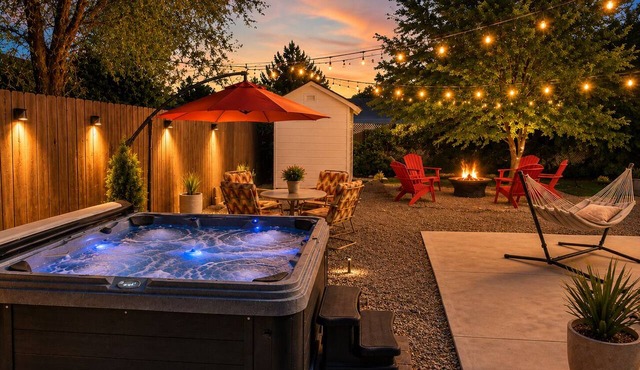 Amazing Location Near Airport & Downtown w/Hot Tub in Salt Lake City