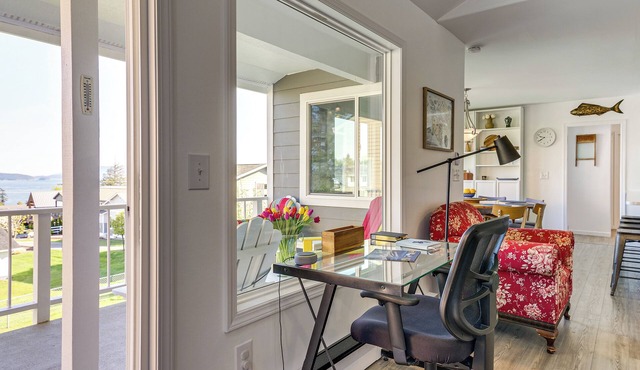 Anacortes Home w/Views of Puget Sound