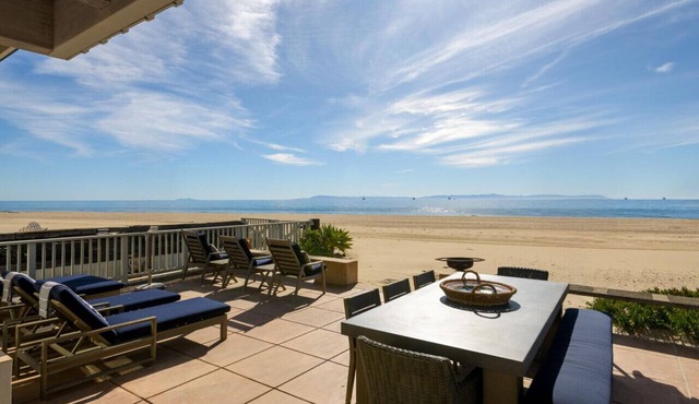 Beachfront Bliss in Beautiful Carpinteria in Carpinteria