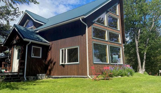 Beautiful 2-bedroom Home: Private and Family Friendly in Homer