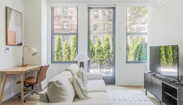 Blueground | Crown Heights, balcony, nr Prospect Park in New York
