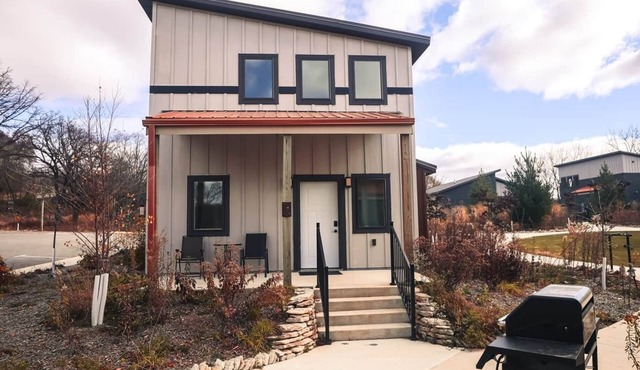 Bluffside Gardens Maple Series Unit #2 in Decorah
