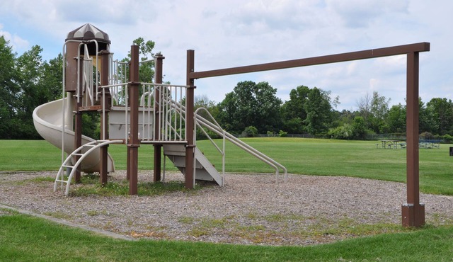 Budget-friendly Accommodation! Indoor Pool, Pets Allowed, Free Breakfast in Ontario