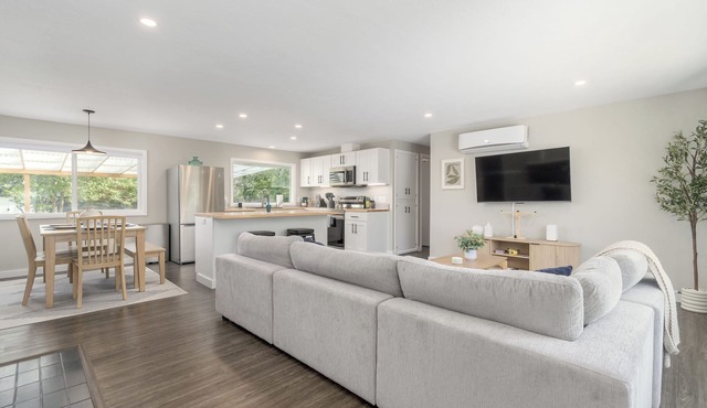 Charming 3-bed bungalow walk to University of Oregon, Autzen, & Hayward Field in Eugene
