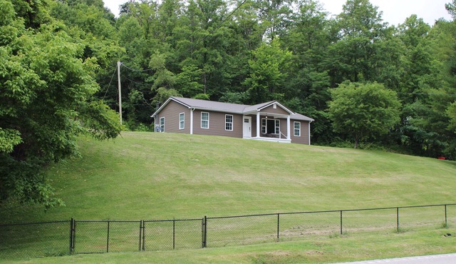 Charming and updated three bedroom home conveniently located close to trails. in McKee