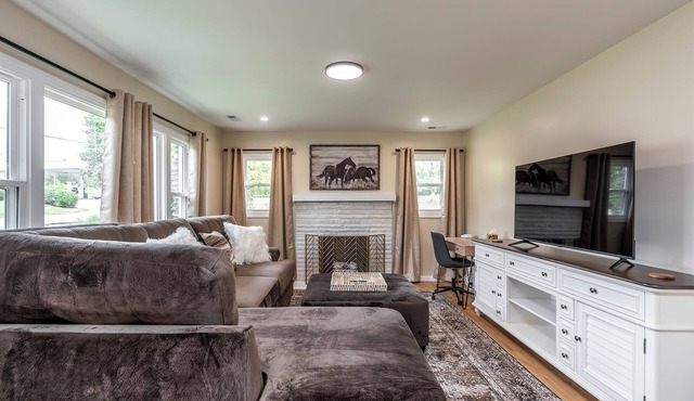 Charming Kentucky Stone House in Lexington
