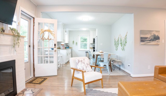 Cheerful Beach House with Rec House in Norfolk