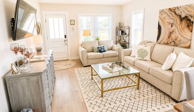 Coastal Bungalow - Boat Parking - Near I-95 & Historic Darien - Golden Isles