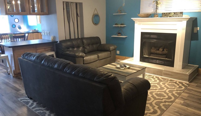 Completely updated Suite on the Lake in Monticello