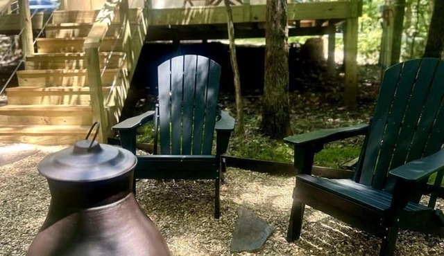 Cozy Glamping Tents Nestled in a Serene Forest Near Gentry, AR