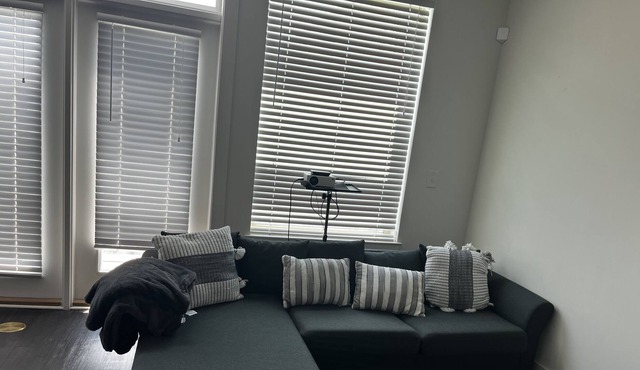 Cozy One Bedroom Oasis Steps away from Atlantic Station in Atlanta