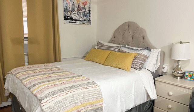 Cozy Suite #105