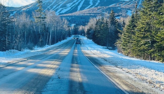 Cozy Trailside Getaway. Snowmobile and ATV Trail Access. Near Sugarloaf. in Eustis