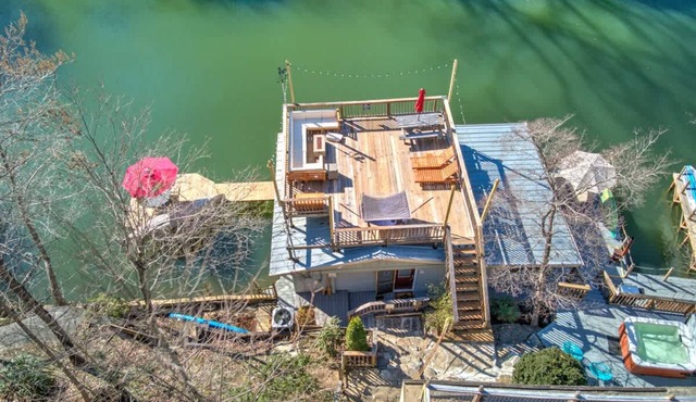 Dog Friendly Tiny House On Lake Lure Private Dock