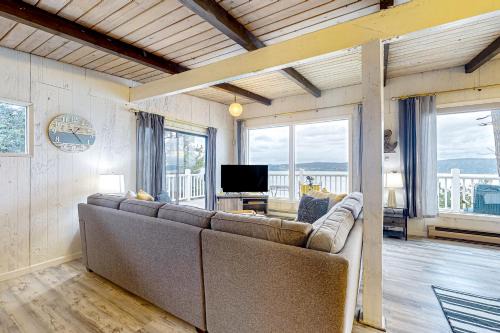 Eagles' Oceanview in Sequim