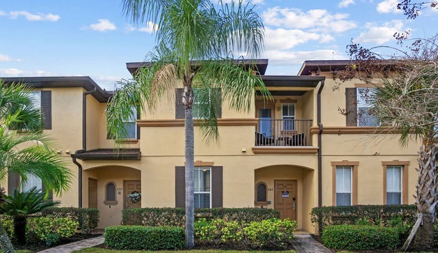 Family 3BR/3BA Home in Regal Palms Resort