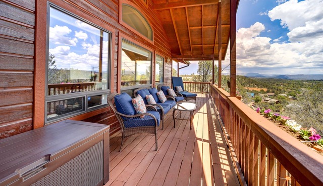 Fire Pit & Views: ‘Falconcrest’ Cottage in Payson! in Payson