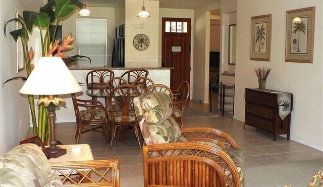 Ground Floor Villa, Great Views!