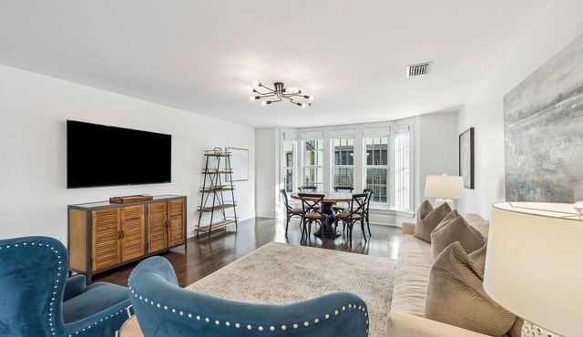 Gulf View | 1-Min Walk to Beach | 3 Balconies in Rosemary Beach