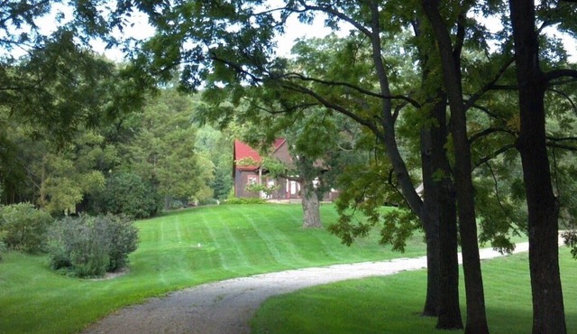 Historic Farmhouse near Taliesin, APT, Wisconsin River in Spring Green