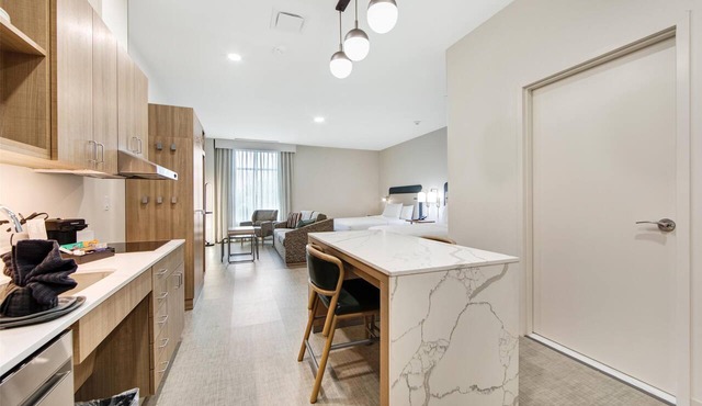 Homewood Suites by Hilton East Rutherford - Meadowlands