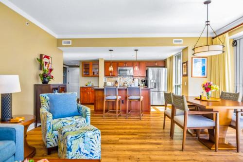 Honua Kai 3 FREE Rental Cars KBM Resorts Wrap Around Lanai 3 Units 7 Bedrooms HK ML-3437