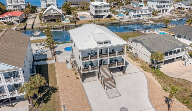 Inlet Pearl: Modern Beach Oasis w/Private Pool & Dock! in Garden City Beach