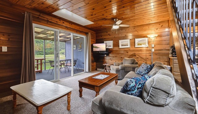 Juniper Presents: Chalet #93 Pondside Retreat & Resort Amenities