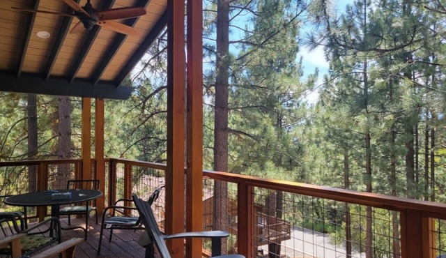 Lake Tahoe Getaway - Minutes to Local Activities, Yet a World Away. in Stateline