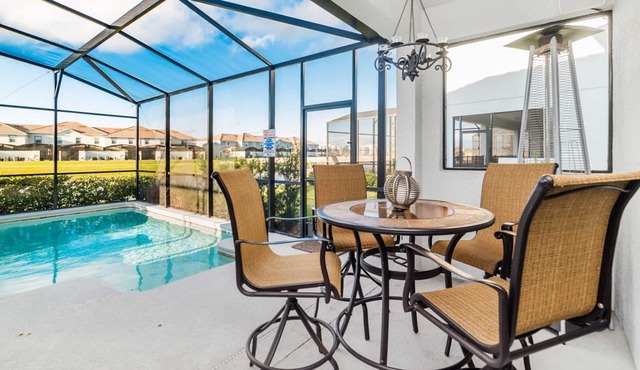 Lake View/Private pool and Spa/3 miles to Disney/Inc Resort Amenities/Wifi
