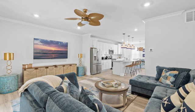 Lighthouse Bay 105F by Seaside Vacations & Sales