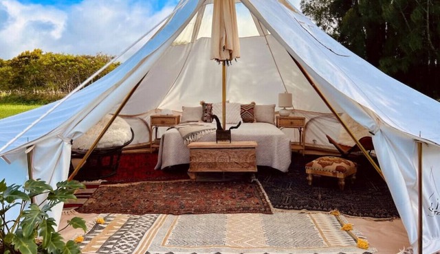 Lokahi · Cozy Bell Tent - Lokahi - on Hawi Nani Ranch