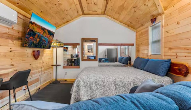 Love Shack